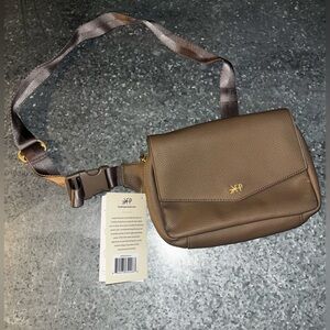 Freshly picked - the classic Park pack - NWT